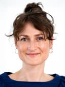 Dr. Karoline Maria Peter